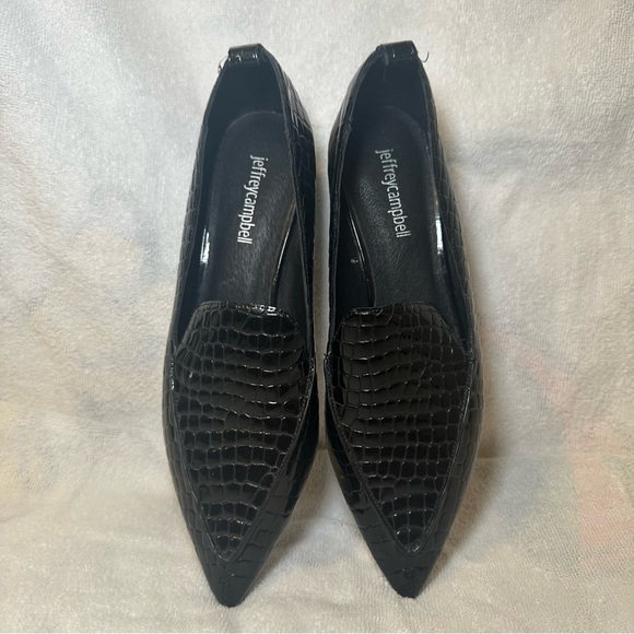 Jeffrey Campbell Black Croc-Embossed Pointed Toe Loafer Flats - Picture 1 of 5
